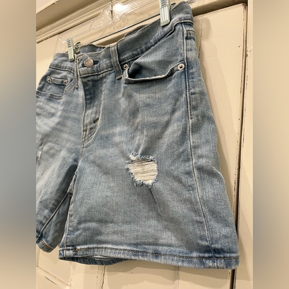 Women’s jean shorts - Picture 2 of 4